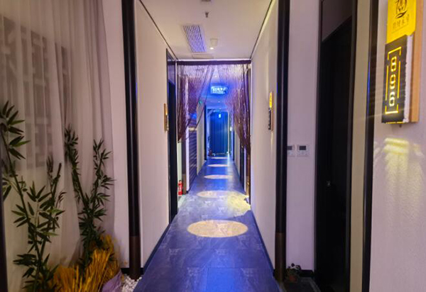 兄弟请我青浦高端SPA足道12-24小时营业(随约随安排)